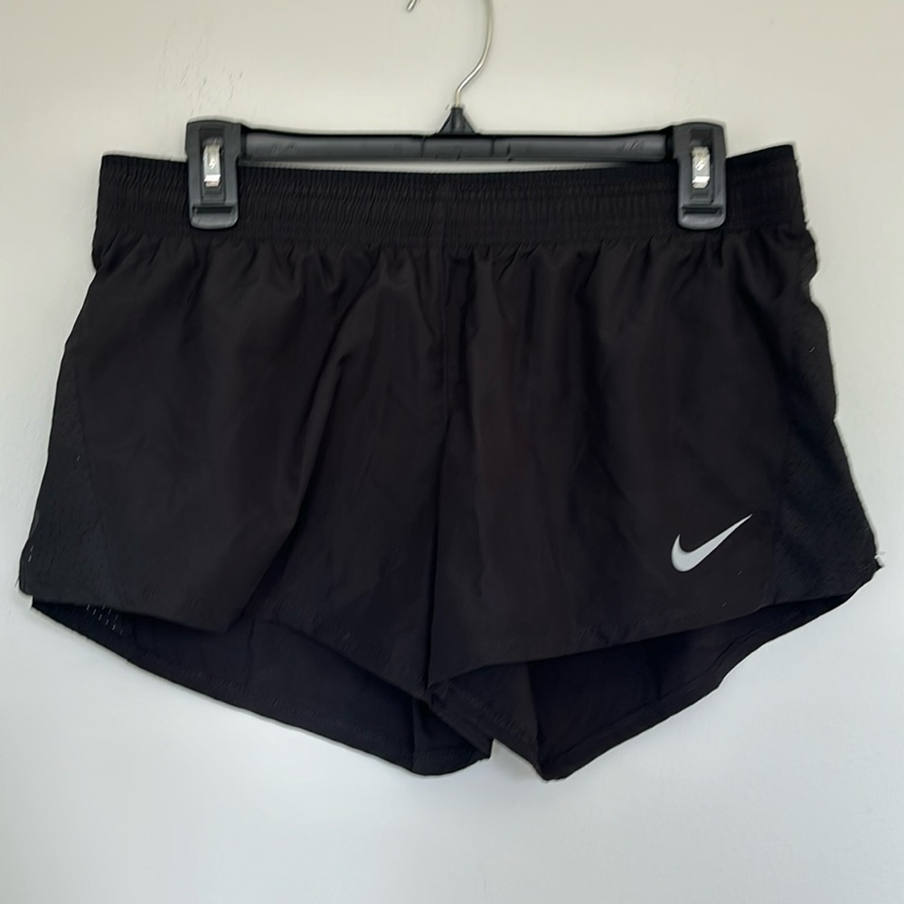 Nike Dri-fit shorts - size M